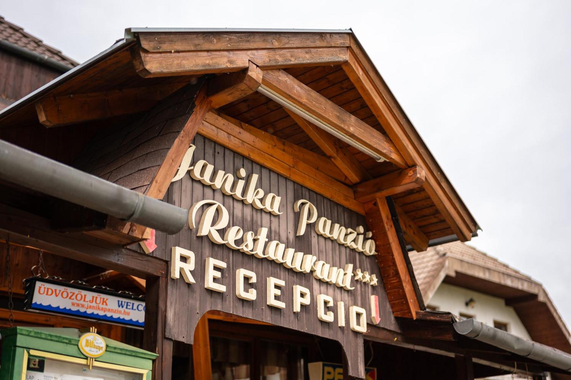 Janika Pension Vonyarcvashegy Esterno foto