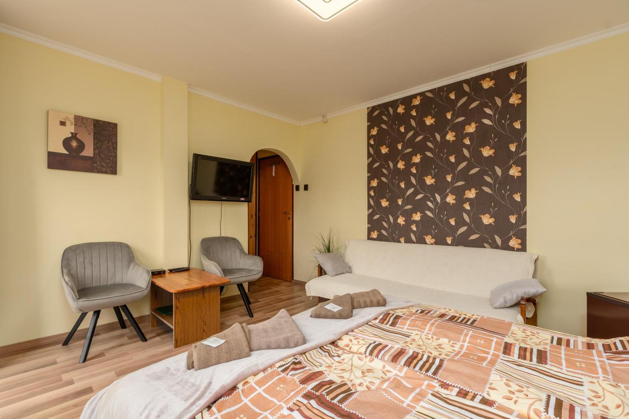 Janika Pension Vonyarcvashegy Esterno foto